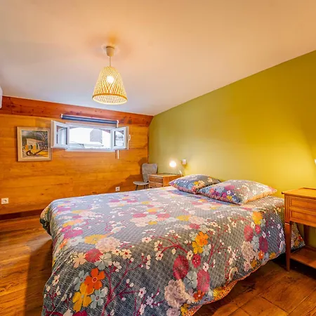 La Petite Annick Hotel en barco 2*