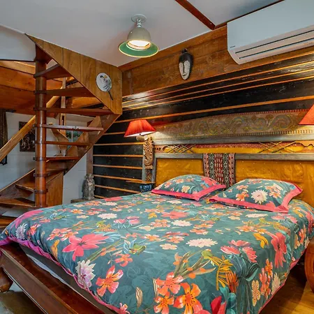 Hotel en barco La Petite Annick