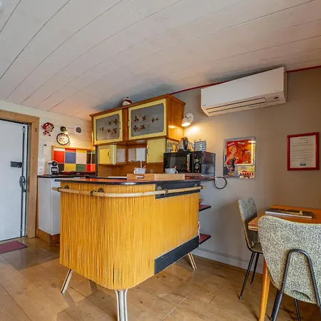 船屋 Superbe Peniche En Centre